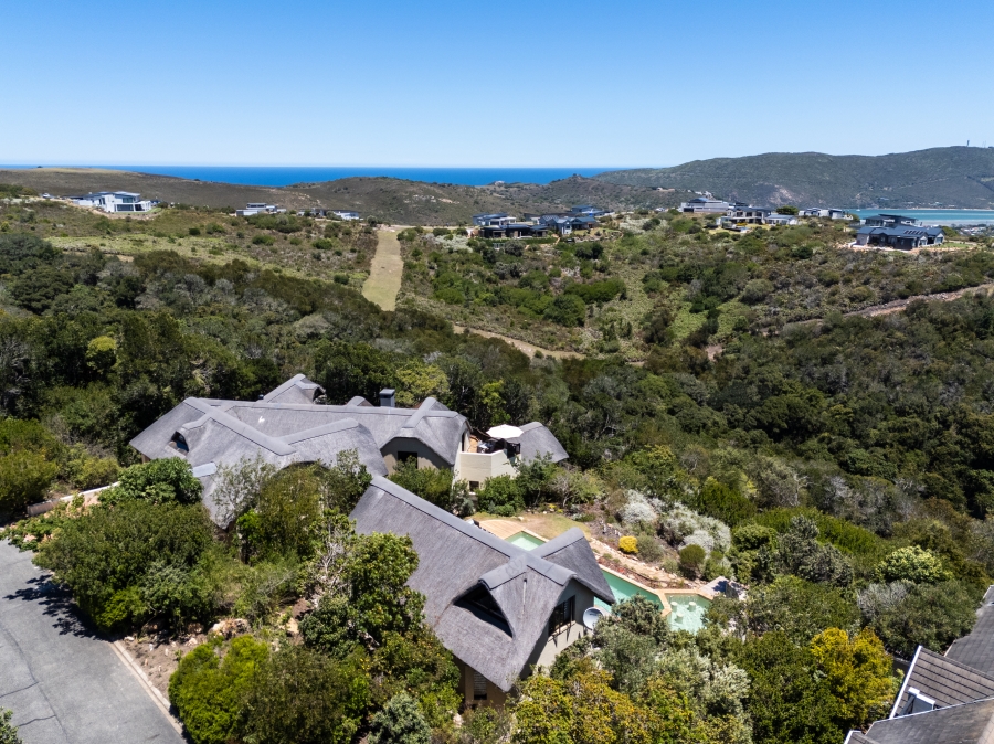 5 Bedroom Property for Sale in Pezula Golf Estate Western Cape